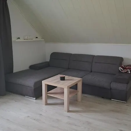 Dom Na Kraju * Lomnica Zdroj